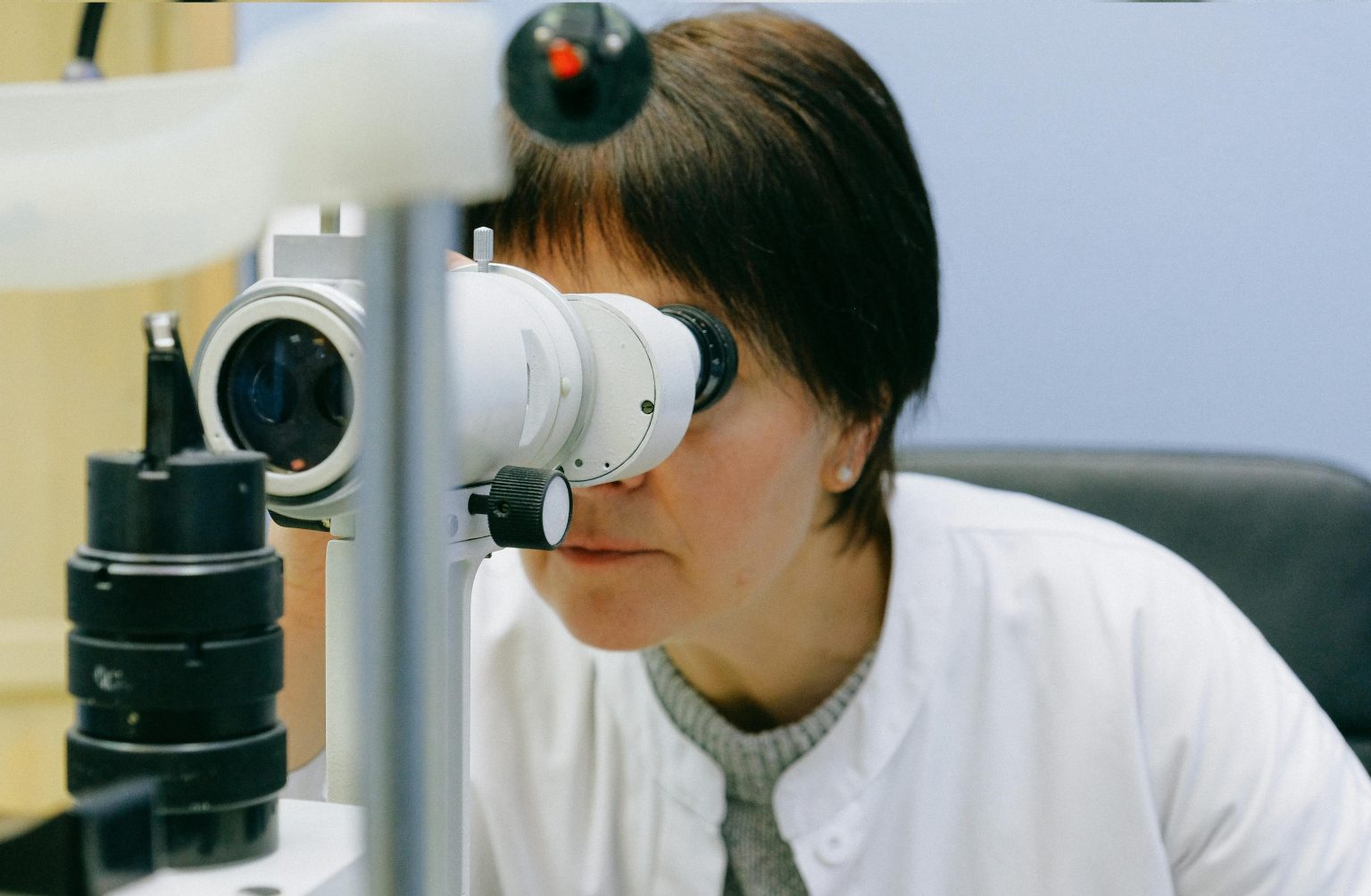 Are Regular Eye Checks Enough to Detect Glaucoma Early in High Myopia ...
